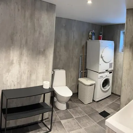 Jolster Sauna Konukevi *